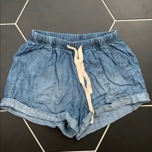 Soft chambray shorts